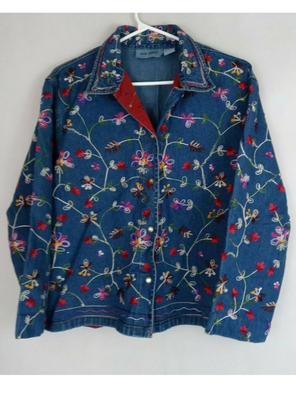 Jane Ashley Women's Blue Denim Floral Embroidered Shirt Size Medium